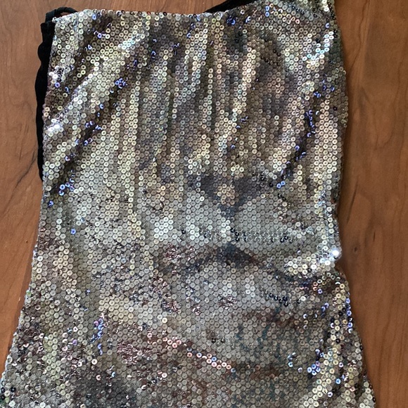 Outfit - Picture 6 of 7